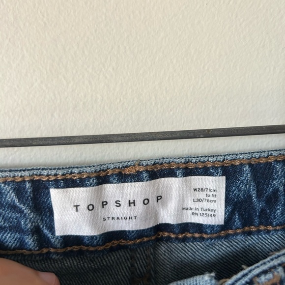 Topshop  Straight Leg Jeans - Picture 3 of 3